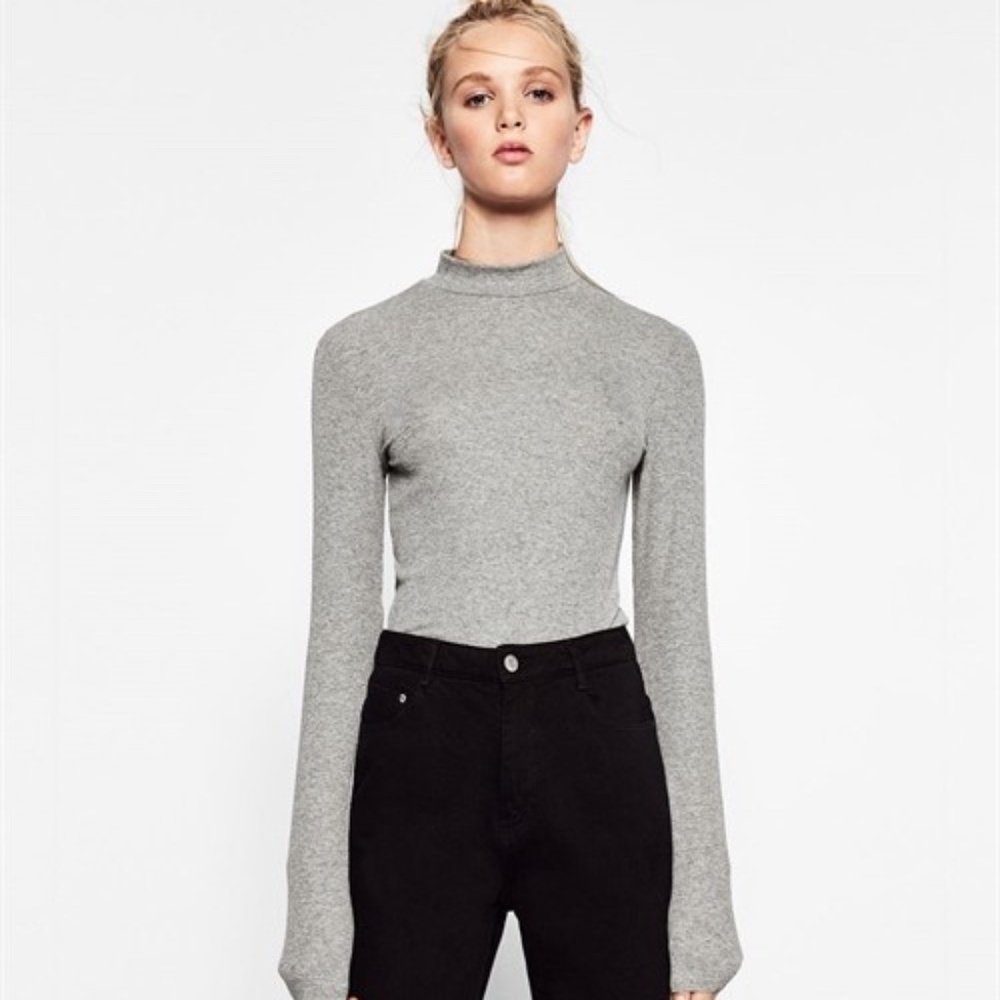 NWT Zara turtleneck